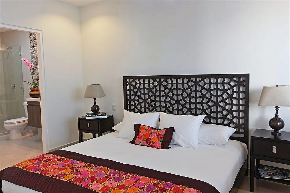 5Th Avenue Hotel Playa del Carmen 4*,